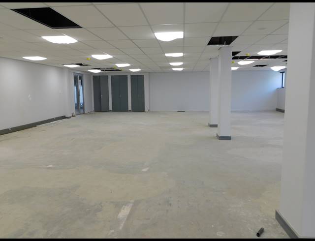 329M² OFFICE TO LET IN WAVERLEY